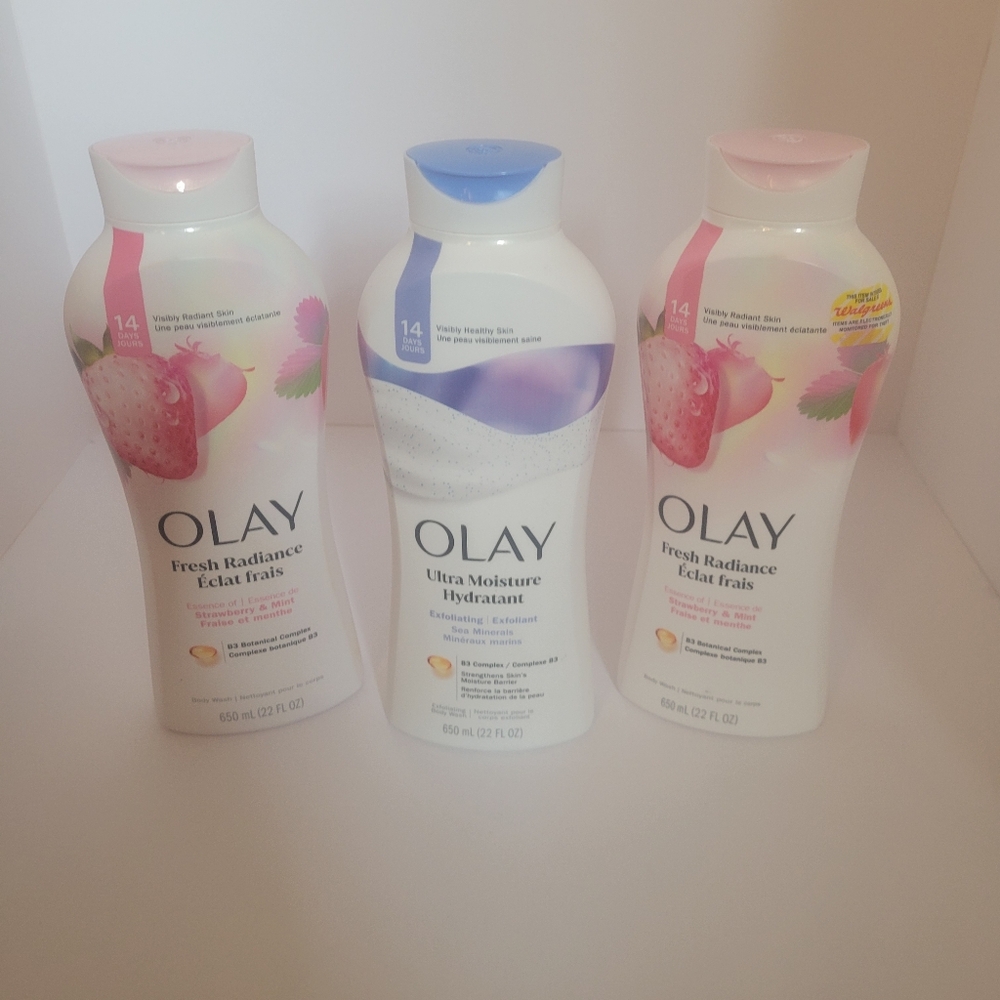 3 Pack OLAY 2 Fresh Radiance Strawberry & Mint  & 1 ultra Moisture 22 Oz New!